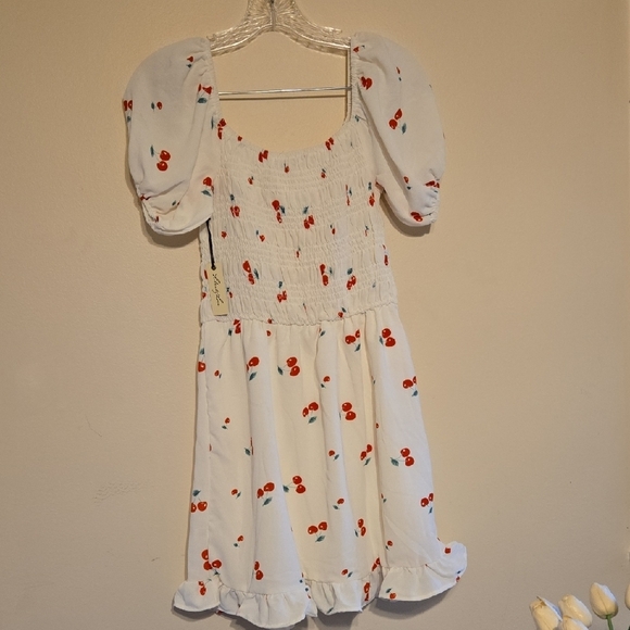 Liberty Love White Dress with Cherry Print SZ S - Picture 8 of 8